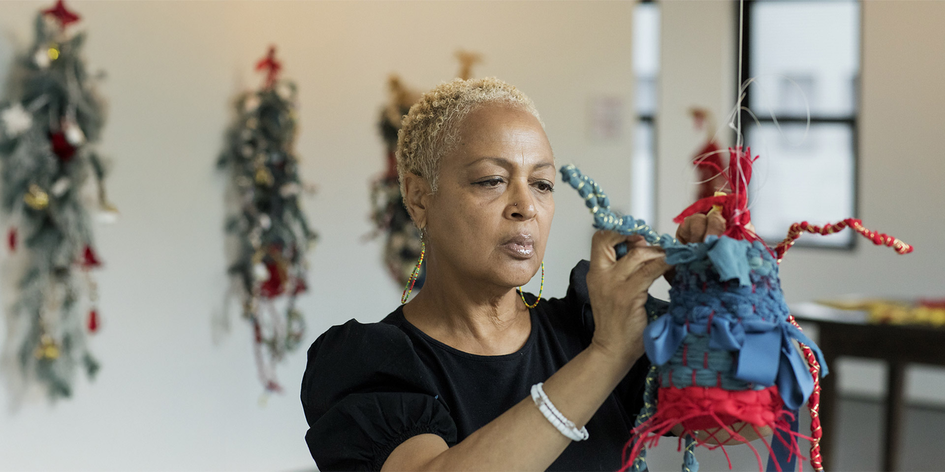 Supporting the vitality of traditional arts and cultures in the mid-Atlantic region.