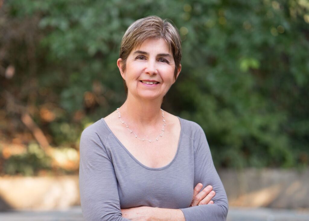 Headshot of Katherine McVicker.