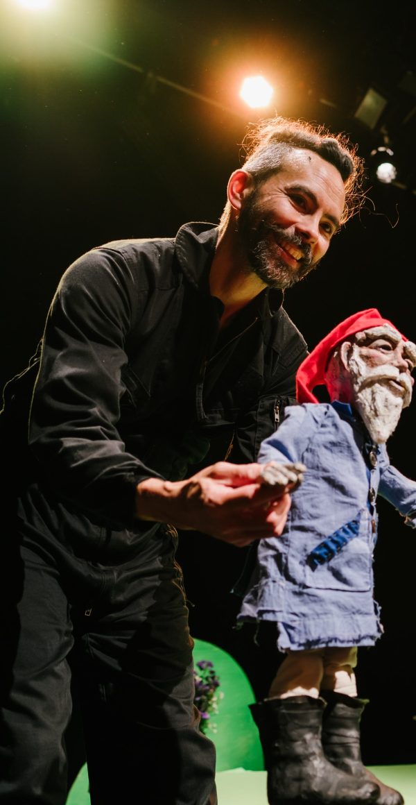Image: Tom Lee following Tomte at Pesta Boneka #9 in Indonesia. Credit: Pesta Boneka Festival / Papermoon Puppet Company.